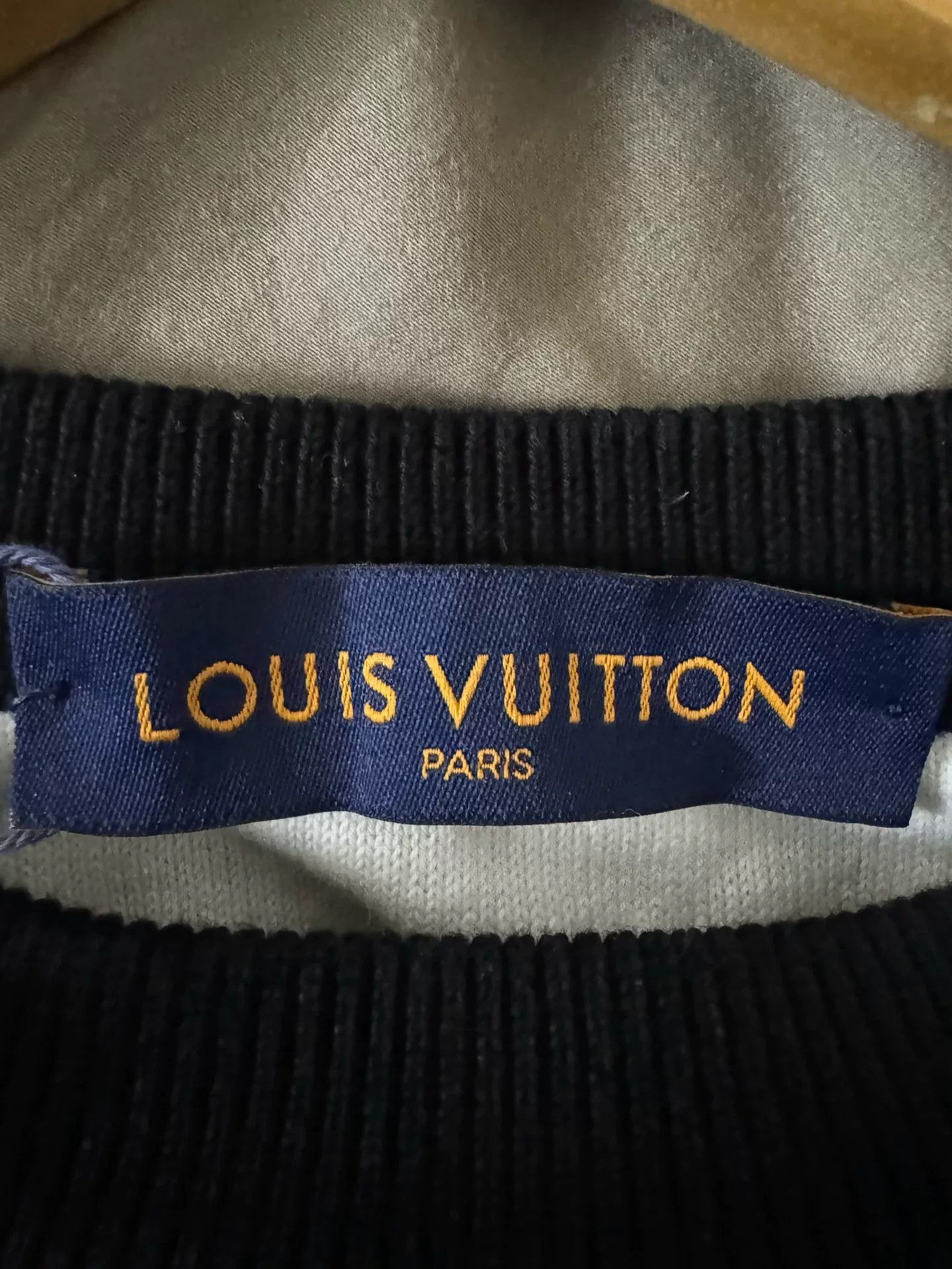 Louis Vuitton louis vuitton gradient sweater in size large Size US L / EU 52-54 / 3 - 2 Thumbnail