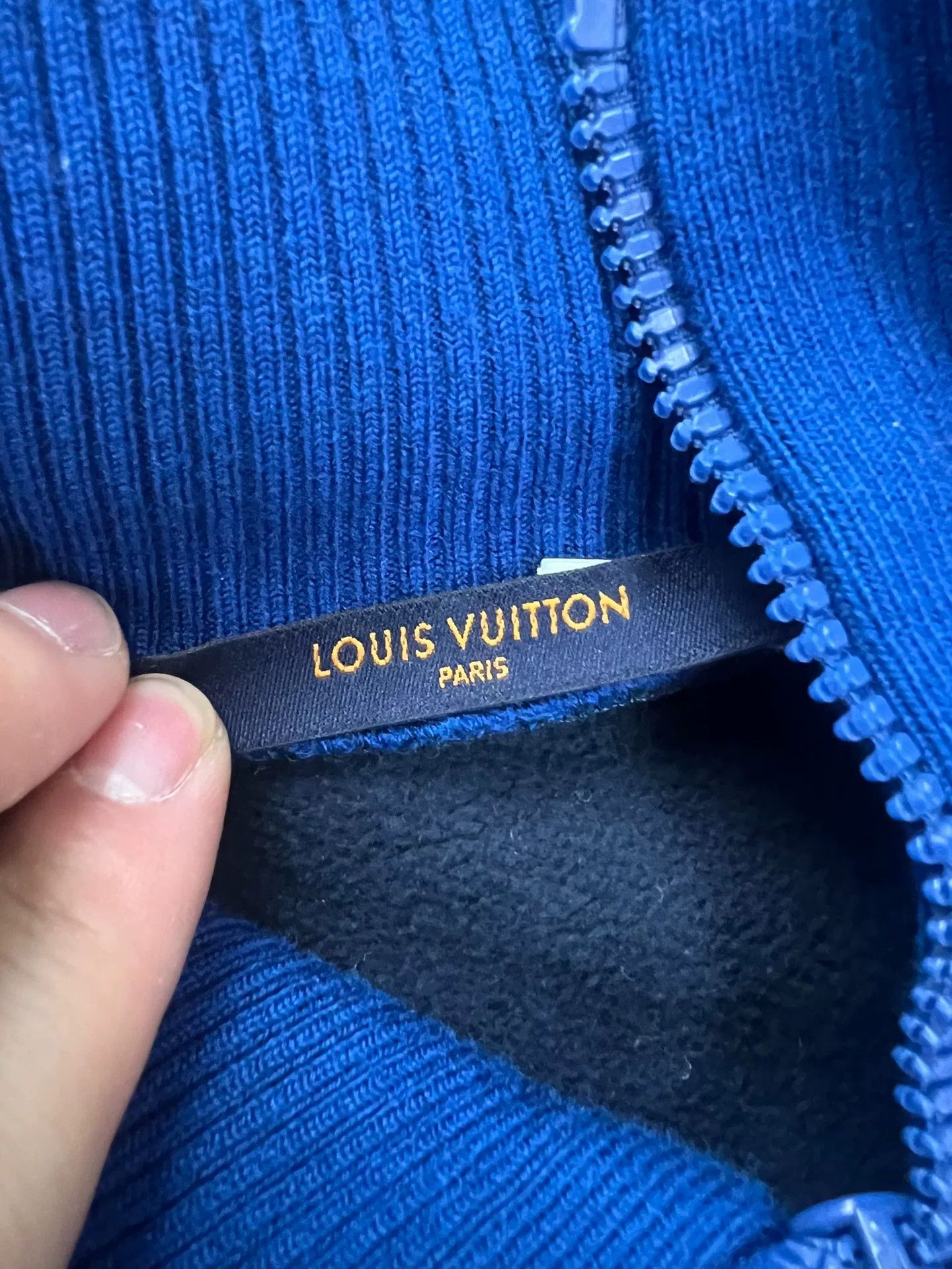 Louis Vuitton LV Blue Logo Long Sleeve Sweatshirt M Size US M / EU 48-50 / 2 - 4 Thumbnail