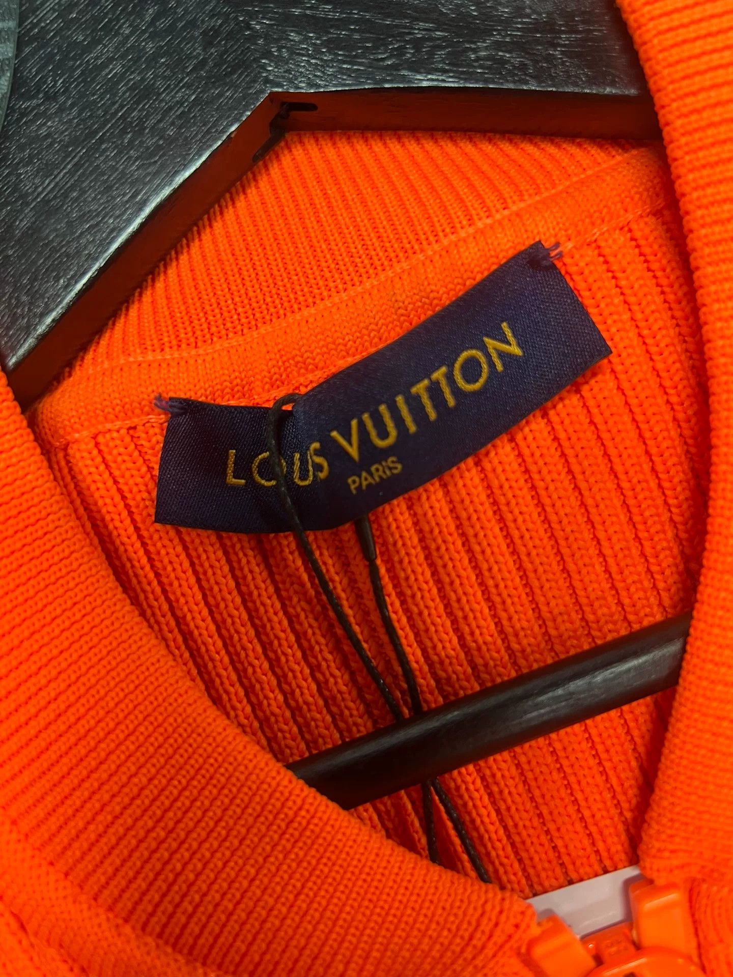 Louis Vuitton LV Multi-Pocket Vest in Bright Orange Size US XL / EU 56 / 4 - 4 Thumbnail
