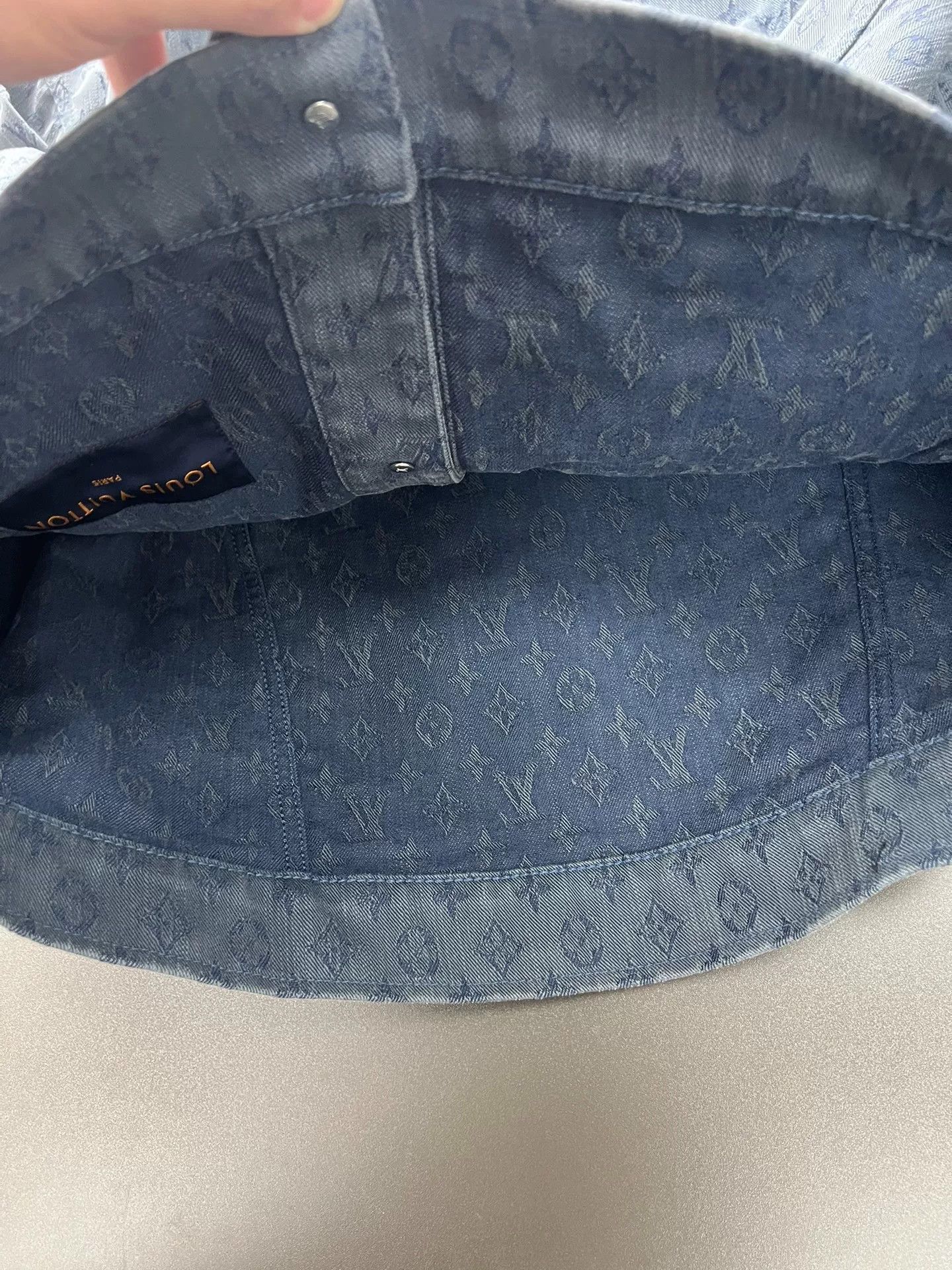 Louis Vuitton blue lv denim jacket with logo print Size US M / EU 48-50 / 2 - 3 Thumbnail