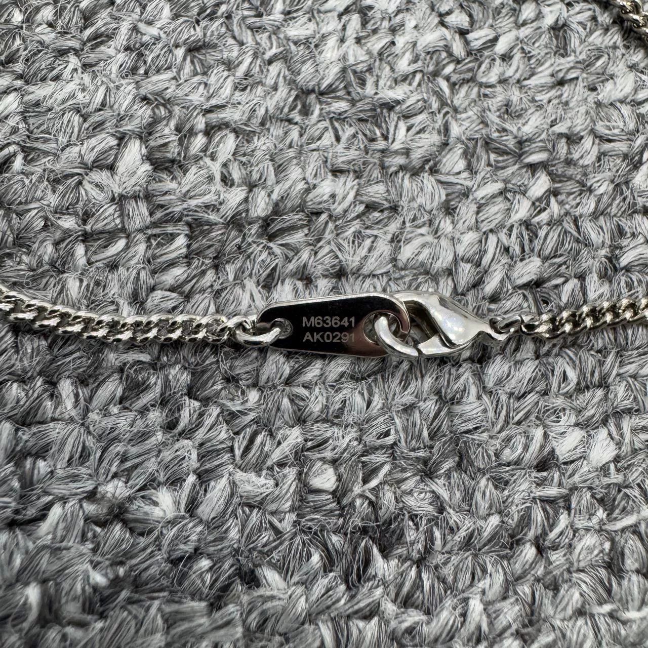Louis Vuitton lv perfume bottle necklace for sale Size ONE SIZE - 5 Thumbnail