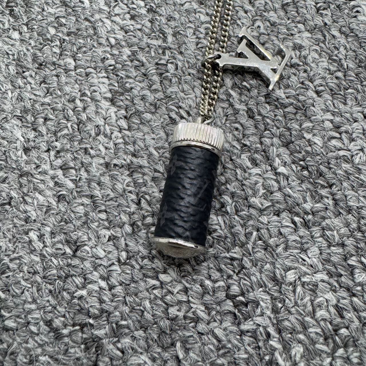 Louis Vuitton lv perfume bottle necklace for sale Size ONE SIZE - 2 Thumbnail