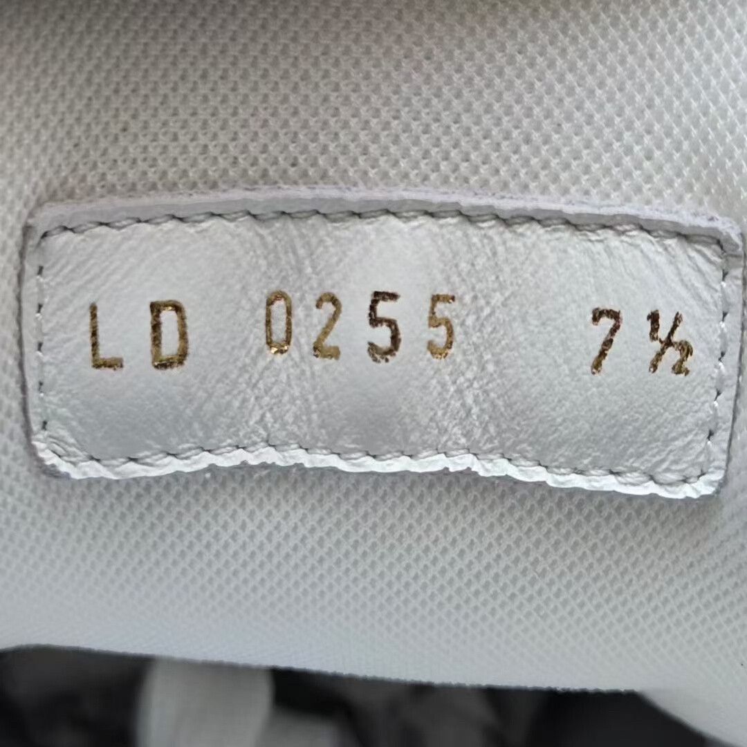 Louis Vuitton louis vuitton lv trainer black white sneakers Size US 7.5 / EU 40-41 - 5 Thumbnail