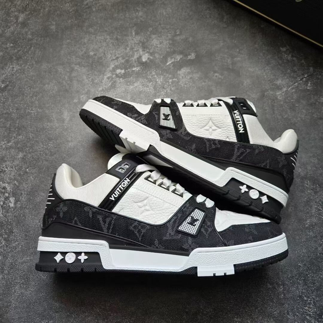 Louis Vuitton louis vuitton lv trainer black white sneakers Size US 7.5 / EU 40-41 - 8 Thumbnail