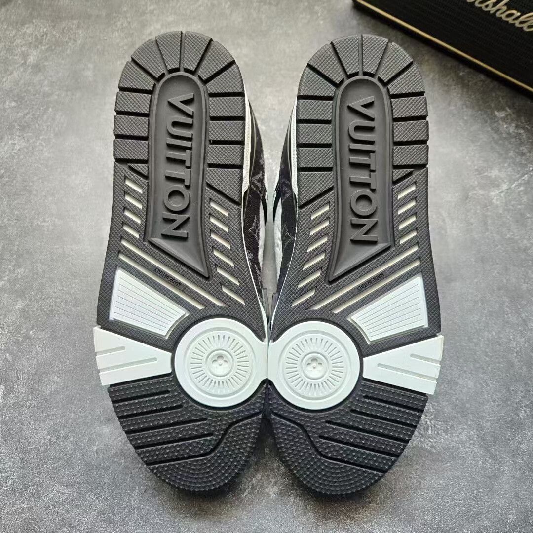 Louis Vuitton louis vuitton lv trainer black white sneakers Size US 7.5 / EU 40-41 - 7 Thumbnail