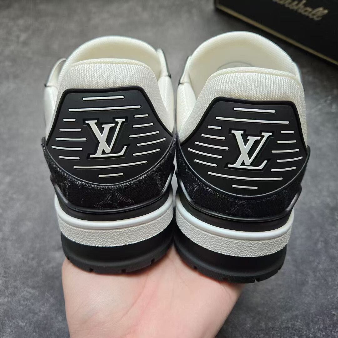 Louis Vuitton louis vuitton lv trainer black white sneakers Size US 7.5 / EU 40-41 - 3 Thumbnail