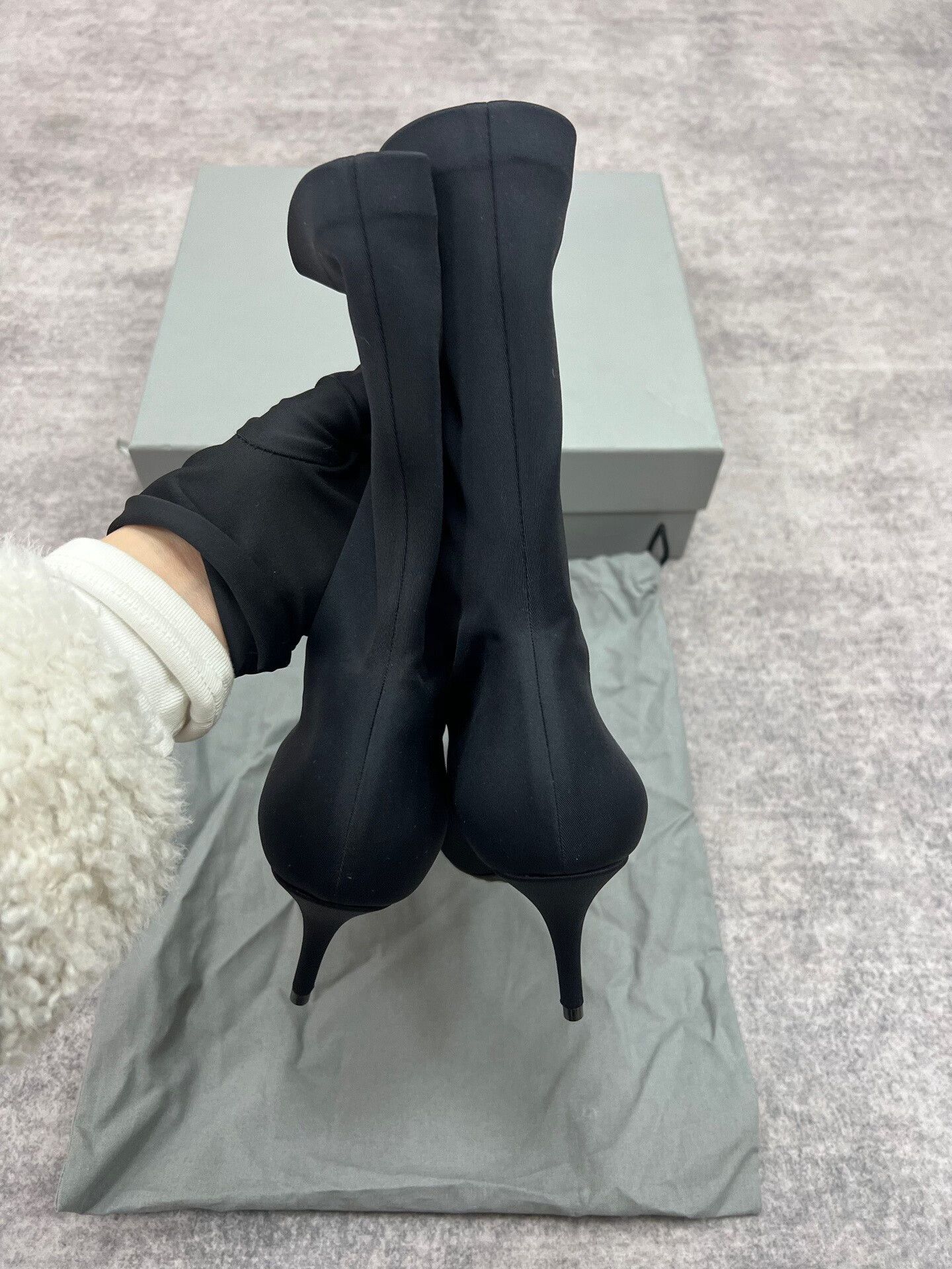 Balenciaga Balenciaga Black Fabric Pointed High Heels Size US 6 / IT 36 - 4 Thumbnail