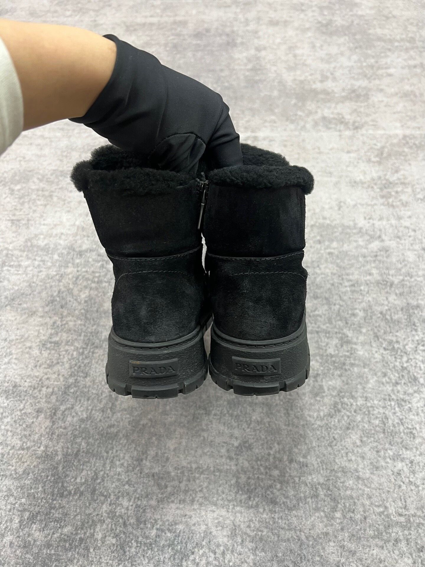 Prada Prada Thick Sole Snow Boots in Black Size US 5 / IT 35 - 6 Thumbnail