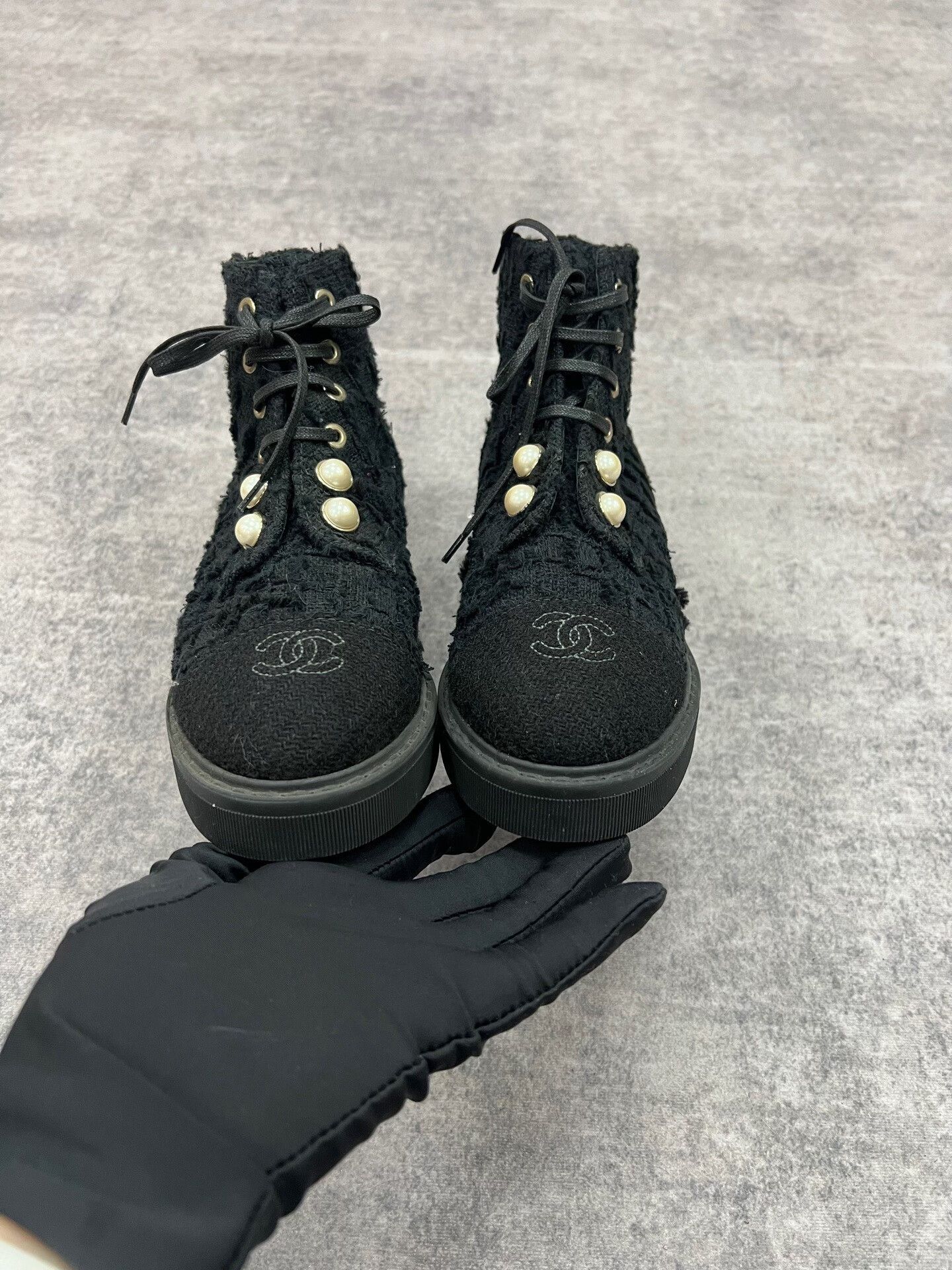 Chanel Chanel Pearl Wool Short Boots Size US 5 / IT 35 - 4 Thumbnail