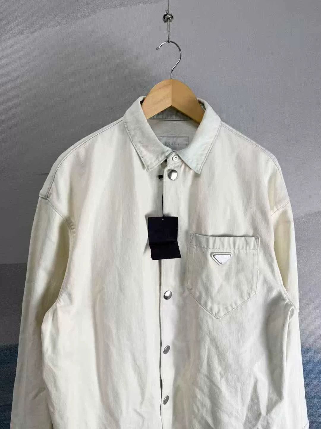 Prada Prada Beige Denim Jacket with Triangle Logo Size US M / EU 48-50 / 2 - 2 Thumbnail
