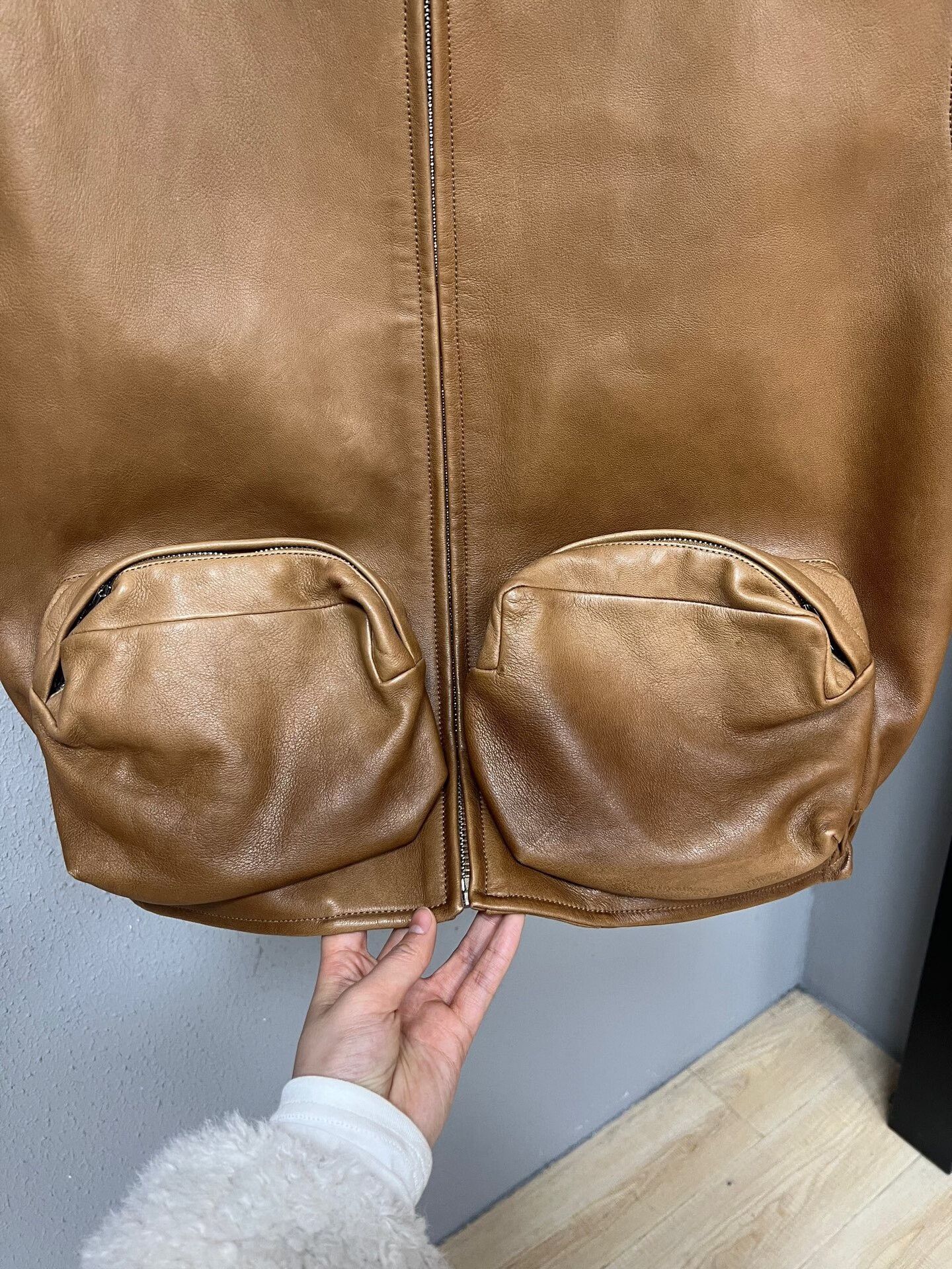 Miu Miu Miu Miu Brown Lambskin Logo Vest Size M / US 6-8 / IT 42-44 - 3 Thumbnail