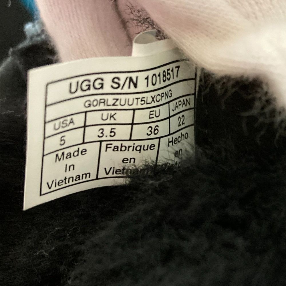 Other Other UGG GITA Sheepskin Classic Boots Suede Shoes 1018517 DUTY FREE for USA Size ONE SIZE - 13 Thumbnail
