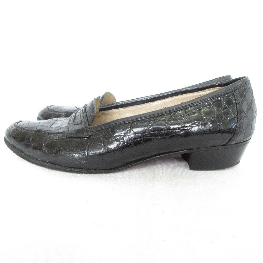 Salvatore Ferragamo Salvatore Ferragamo Salvatore Ferragamo Embossed Leather Pumps Leather Shoes DUTY FREE for USA Size ONE SIZE - 2 Thumbnail