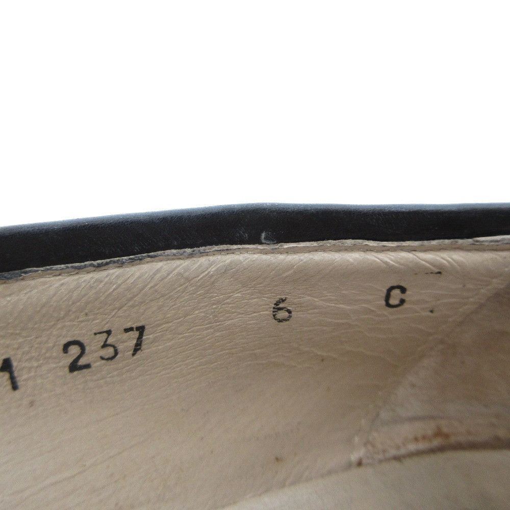 Salvatore Ferragamo Salvatore Ferragamo Salvatore Ferragamo Embossed Leather Pumps Leather Shoes DUTY FREE for USA Size ONE SIZE - 9 Thumbnail