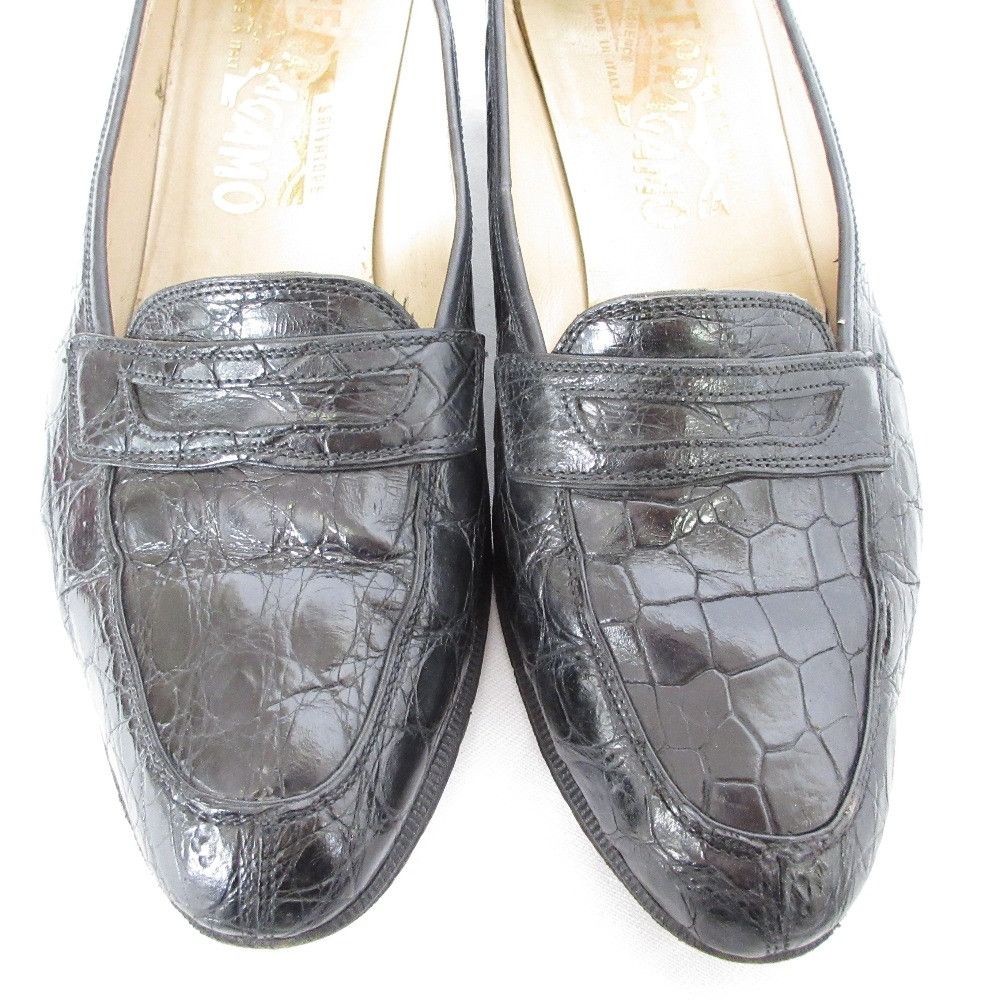 Salvatore Ferragamo Salvatore Ferragamo Salvatore Ferragamo Embossed Leather Pumps Leather Shoes DUTY FREE for USA Size ONE SIZE - 4 Thumbnail