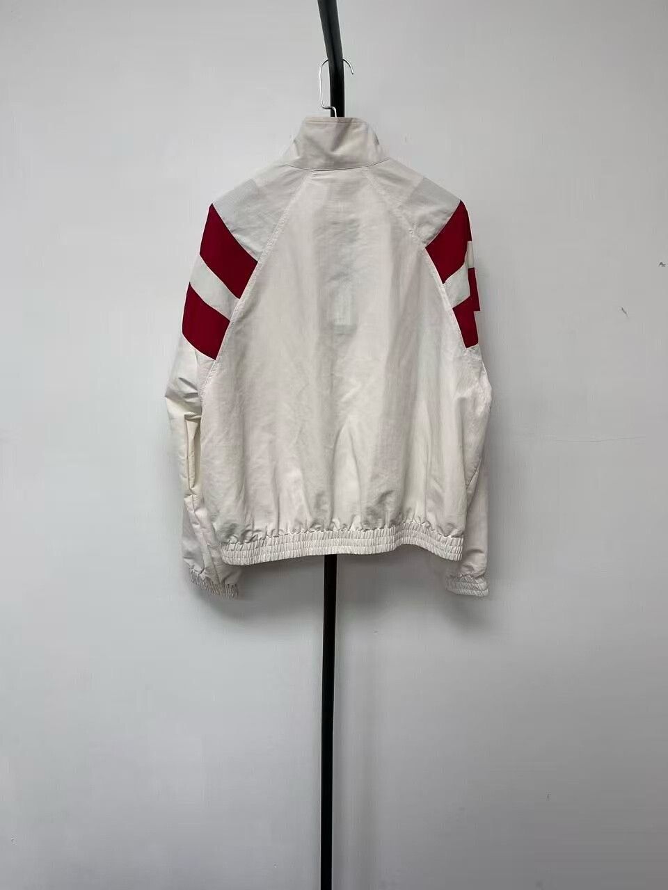 Balenciaga balenciaga white red striped zip jacket Size US S / EU 44-46 / 1 - 2 Thumbnail