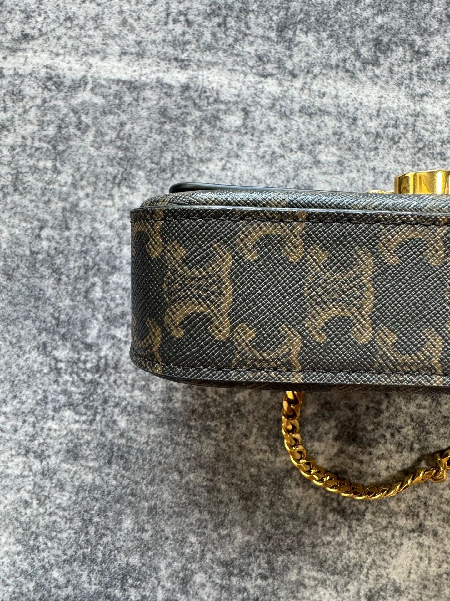 Celine celine triumph monogram shoulder bag Size ONE SIZE - 6 Thumbnail