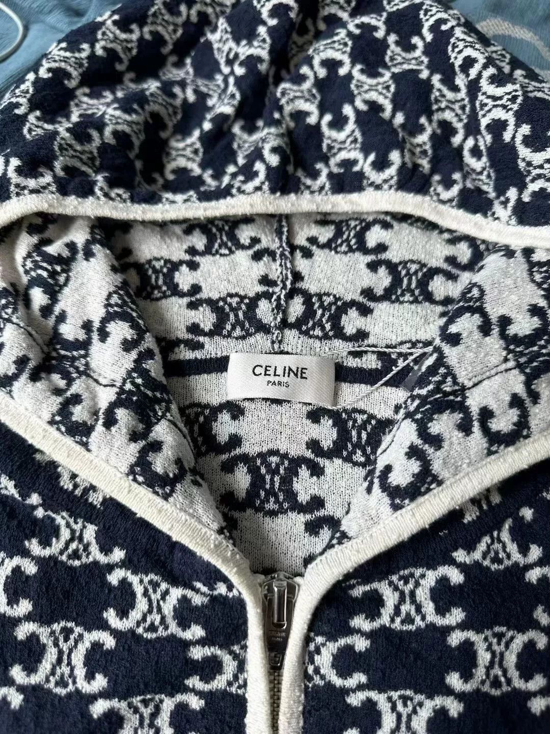 Celine celine logo print zip hooded jacket Size XS / US 0-2 / IT 36-38 - 3 Thumbnail