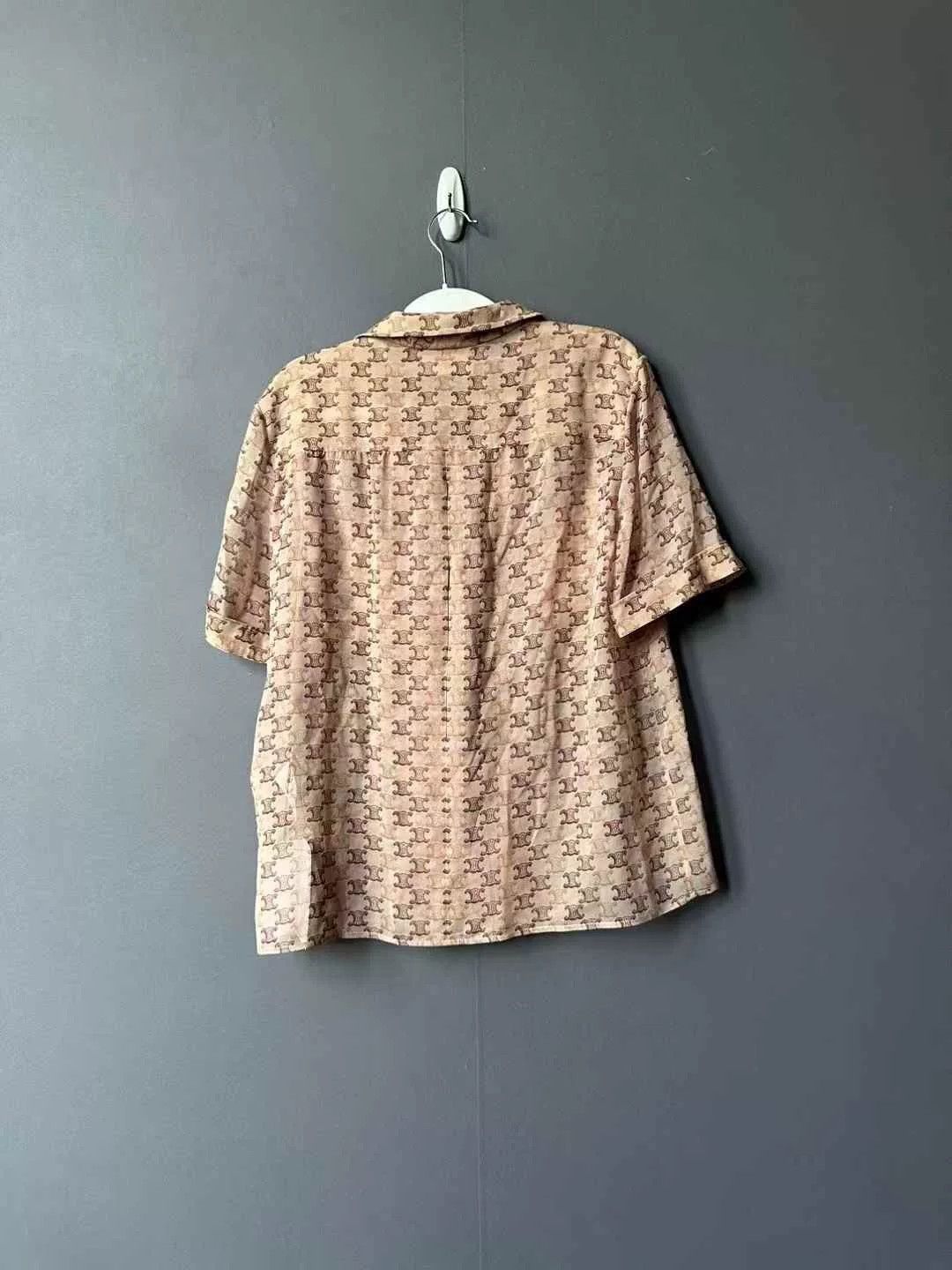 Celine celine beige printed silk short sleeve shirt Size M / US 6-8 / IT 42-44 - 2 Thumbnail