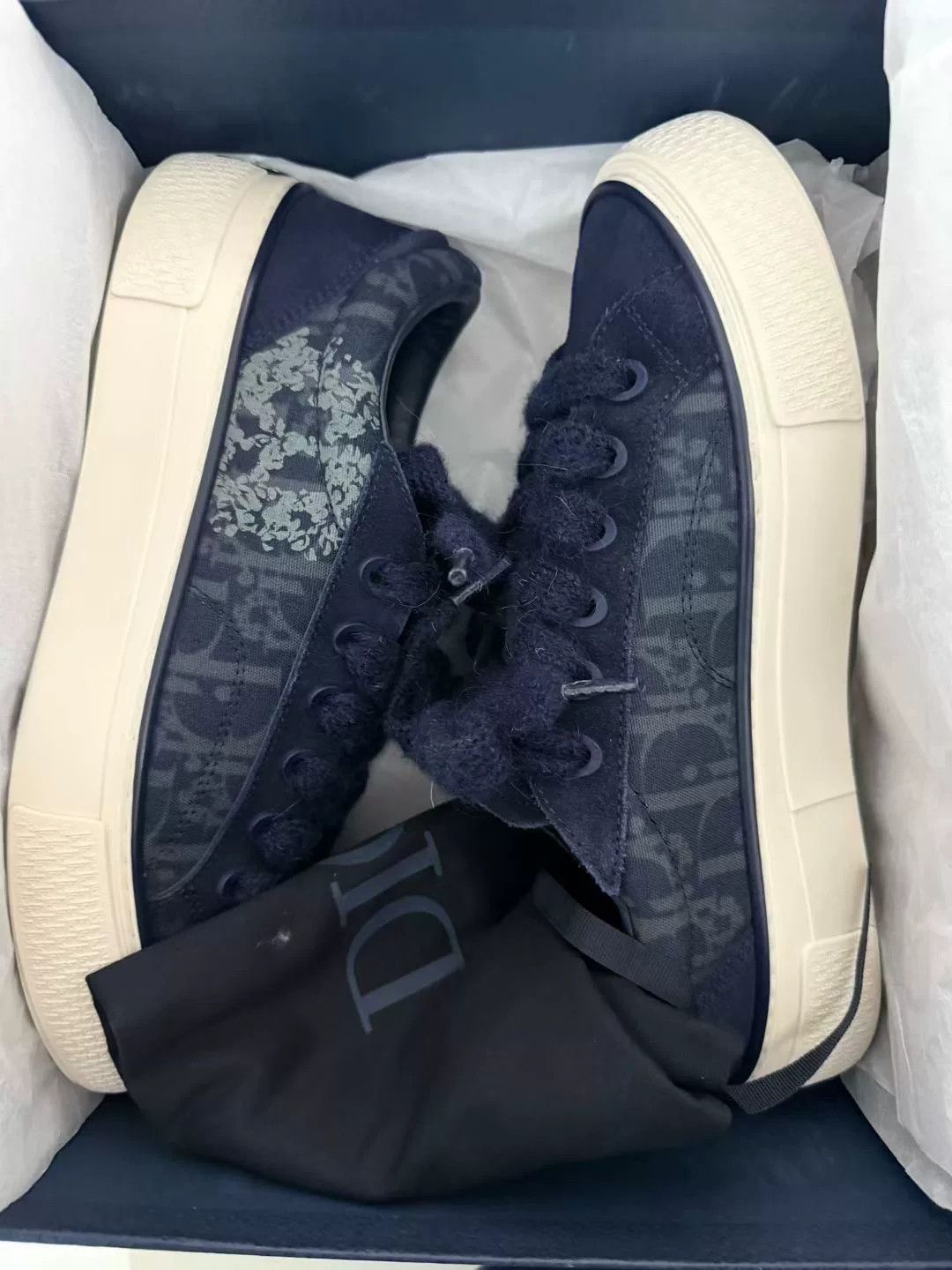 Dior dior x denim tears blue printed sneakers Size US 8.5 / EU 41-42 - 6 Thumbnail