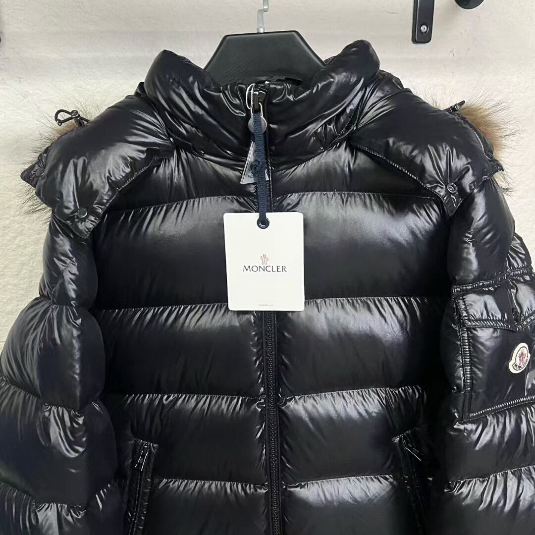 Moncler moncler maya fur black shiny down jacket Size M / US 6-8 / IT 42-44 - 3 Thumbnail