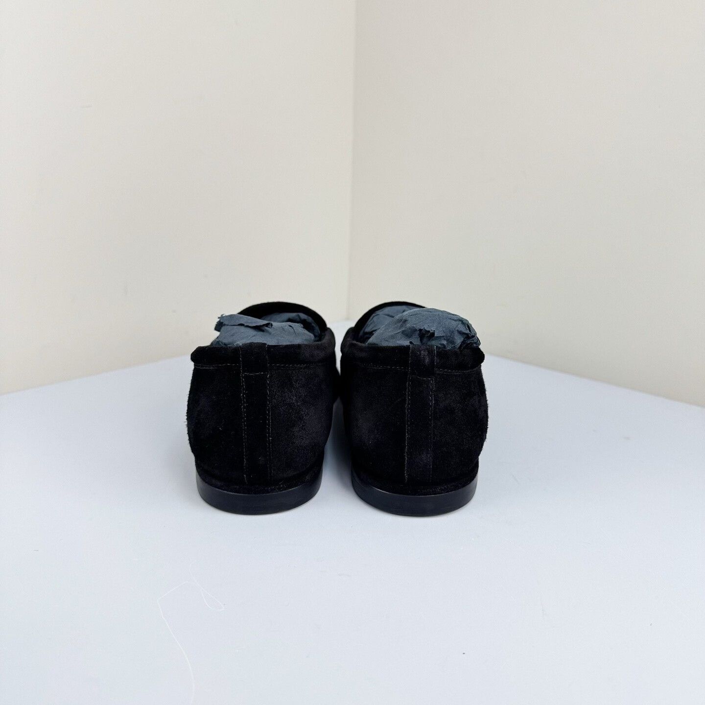Chanel Chanel Black Gold Suede Loafers Size 38 Size US 7.5 / IT 37.5 - 3 Thumbnail