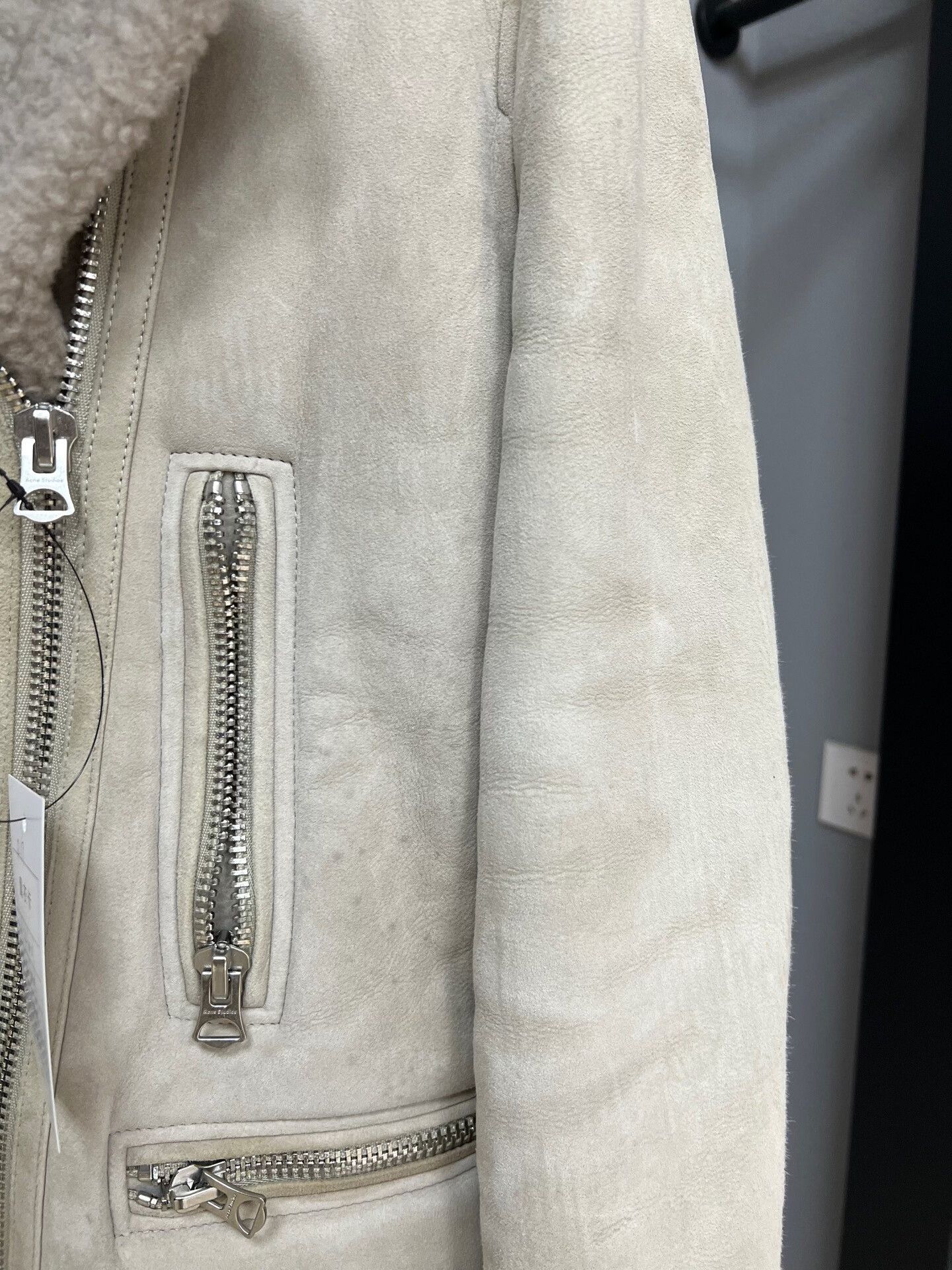 Acne Studios Acne Studios Beige Shearling Jacket Size 34 Size XS / US 0-2 / IT 36-38 - 5 Thumbnail