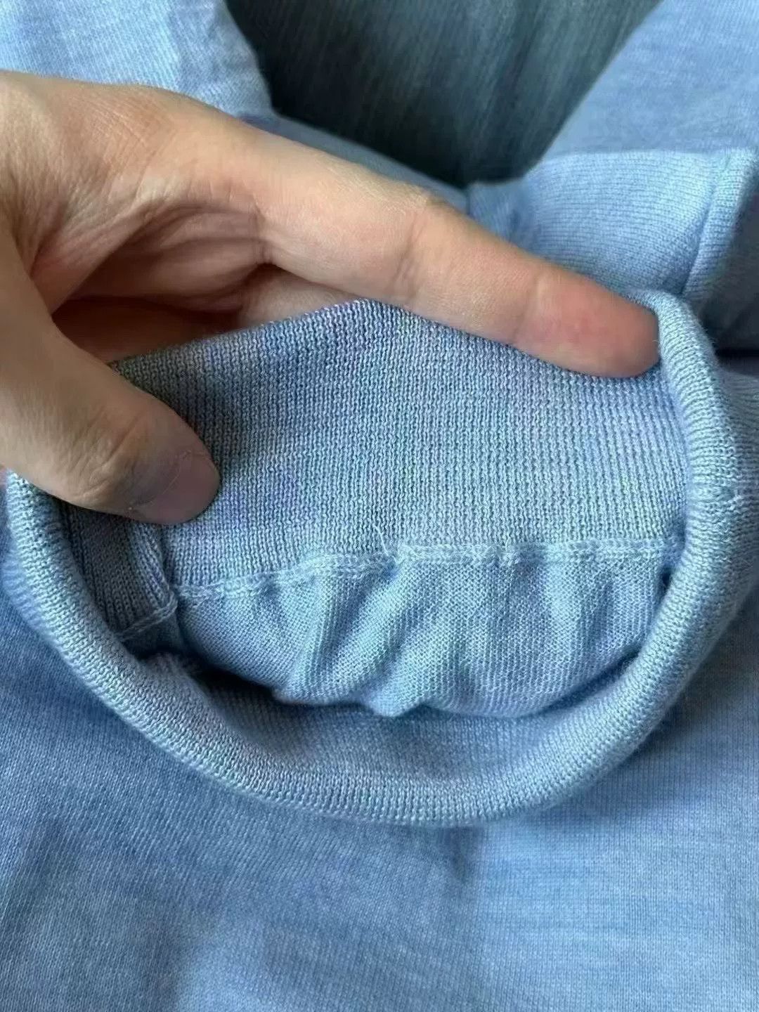 Loewe loewe sky blue embroidered cashmere sweater Size M / US 6-8 / IT 42-44 - 3 Thumbnail