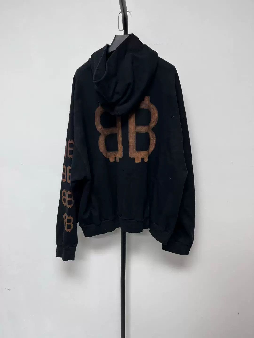 Balenciaga Balenciaga Black Hooded Sweatshirt with Logo Size US M / EU 48-50 / 2 - 3 Thumbnail