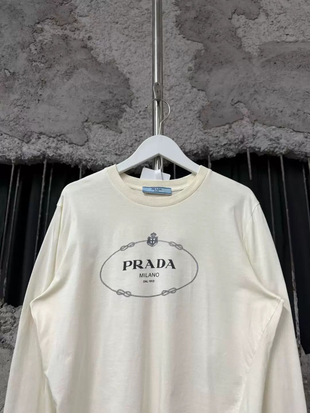 Prada Prada Long Sleeve Top in Cream Color Size L / US 10 / IT 46 - 3 Thumbnail