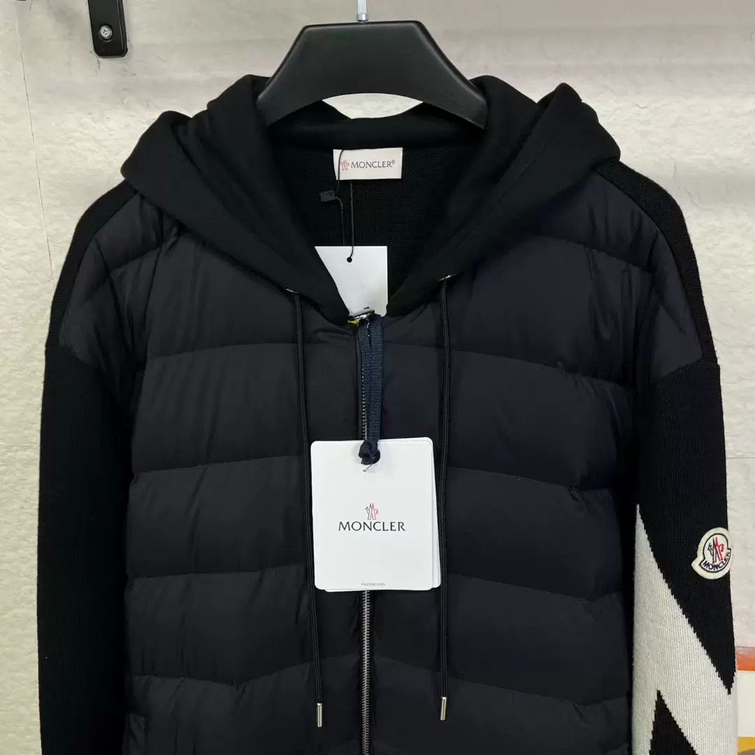 Moncler moncler black down knit hooded jacket Size US XXL / EU 58 / 5 - 2 Thumbnail