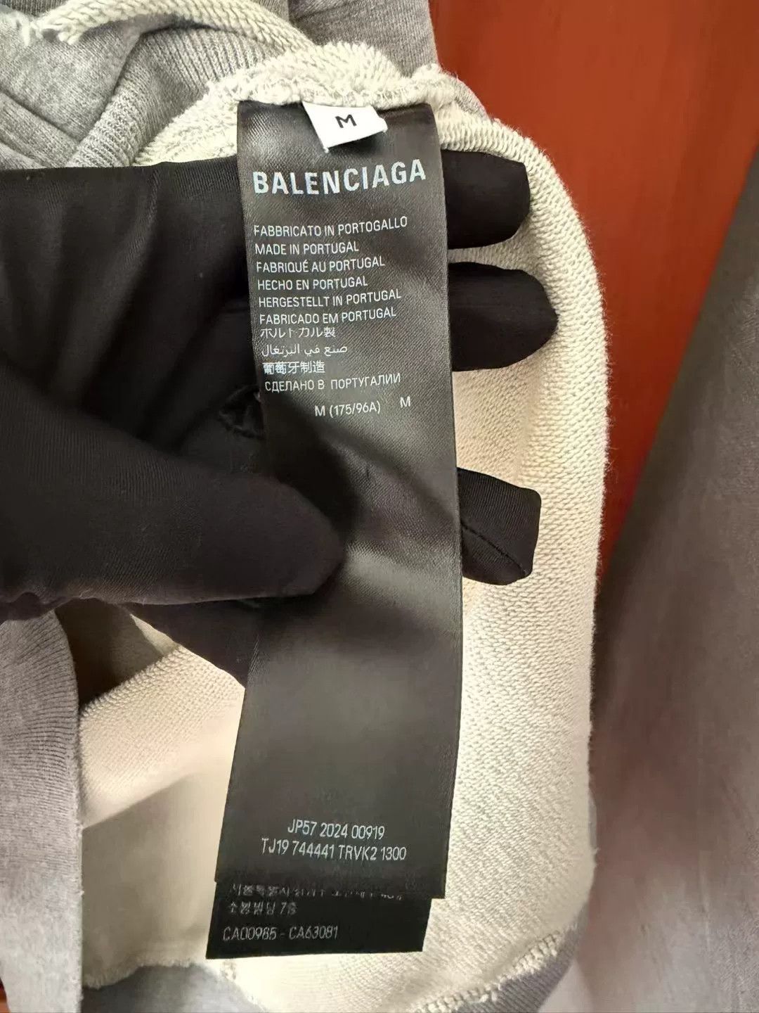 Balenciaga balenciaga gray logo hoodie size M Size US M / EU 48-50 / 2 - 4 Thumbnail