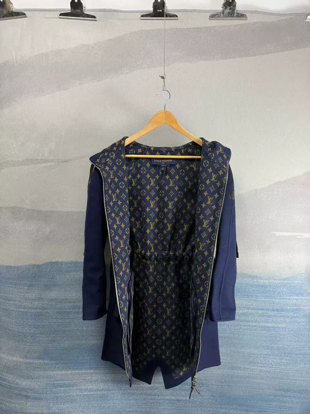 Louis Vuitton Louis Vuitton Blue Wool Coat Size 34 Size S / US 4 / IT 40 - 4 Thumbnail