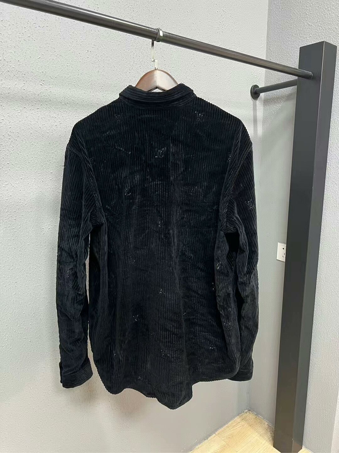 Louis Vuitton Louis Vuitton Rhinestone Shirt in Black Size US XXL / EU 58 / 5 - 3 Thumbnail