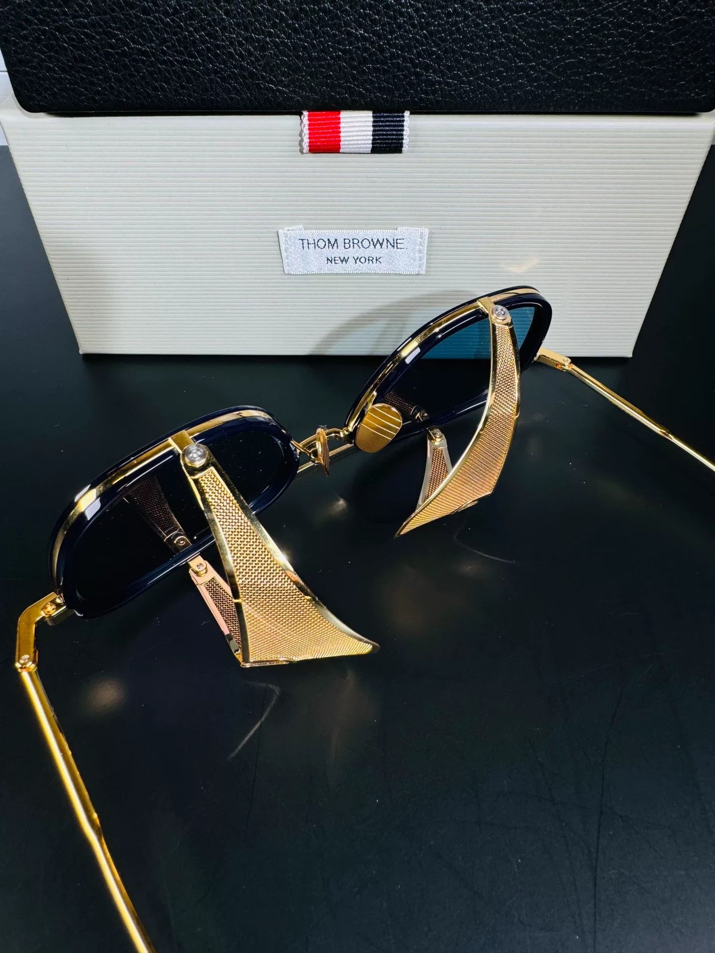 Thom Browne Thom Browne Gold Square Sunglasses Size ONE SIZE - 8 Thumbnail