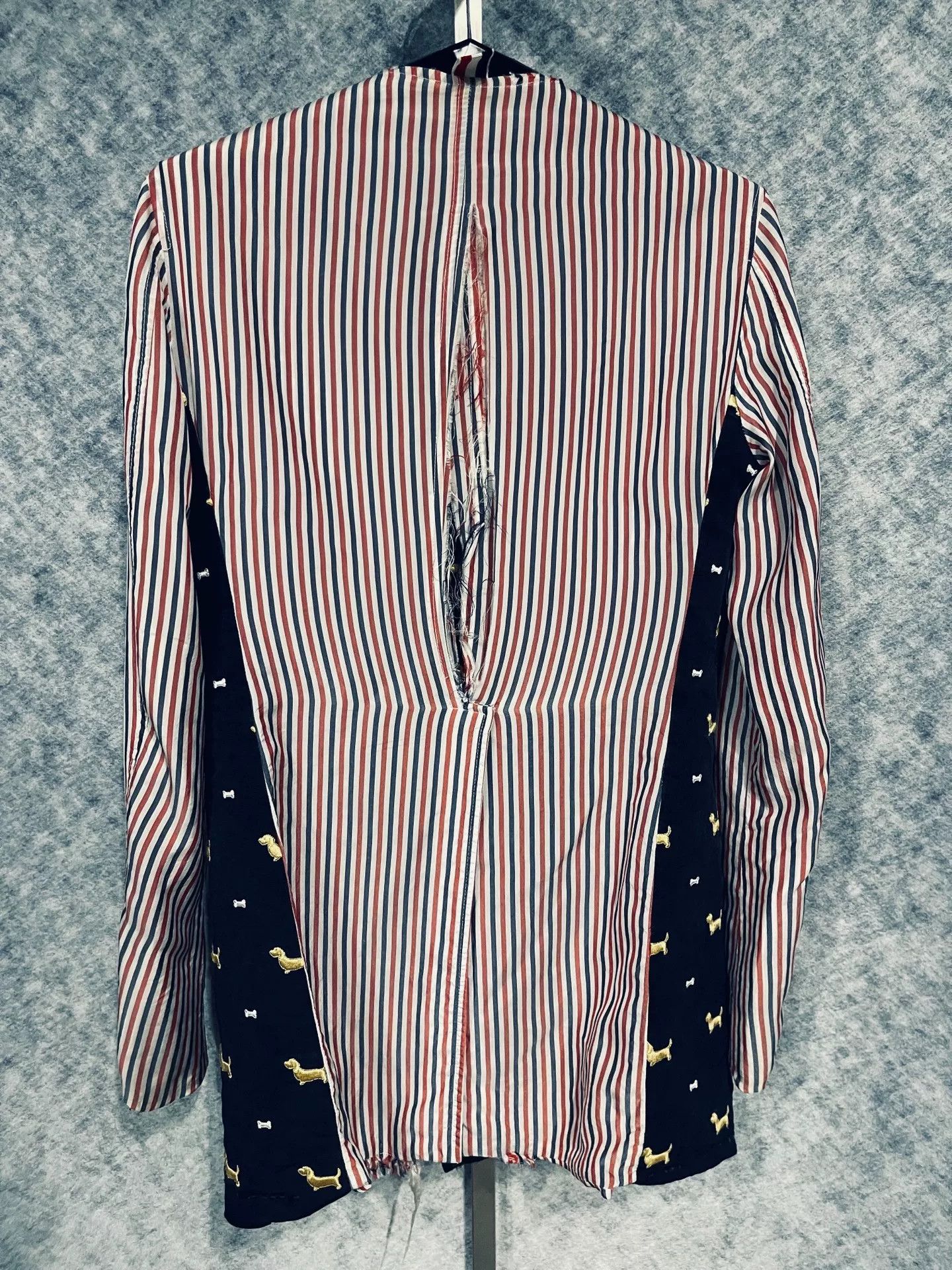 Thom Browne thom browne embroidered dog suit vest Size XS / US 0-2 / IT 36-38 - 3 Thumbnail