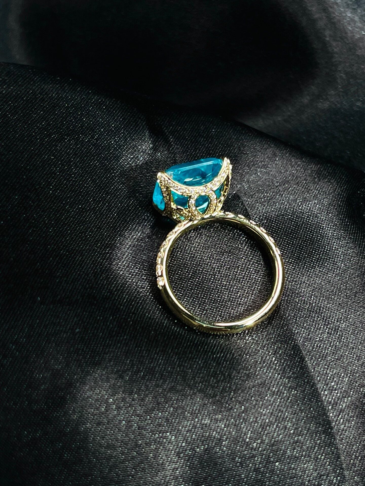 Shuren Projects custom 18K gold gemstone diamond ring Size ONE SIZE - 6 Thumbnail