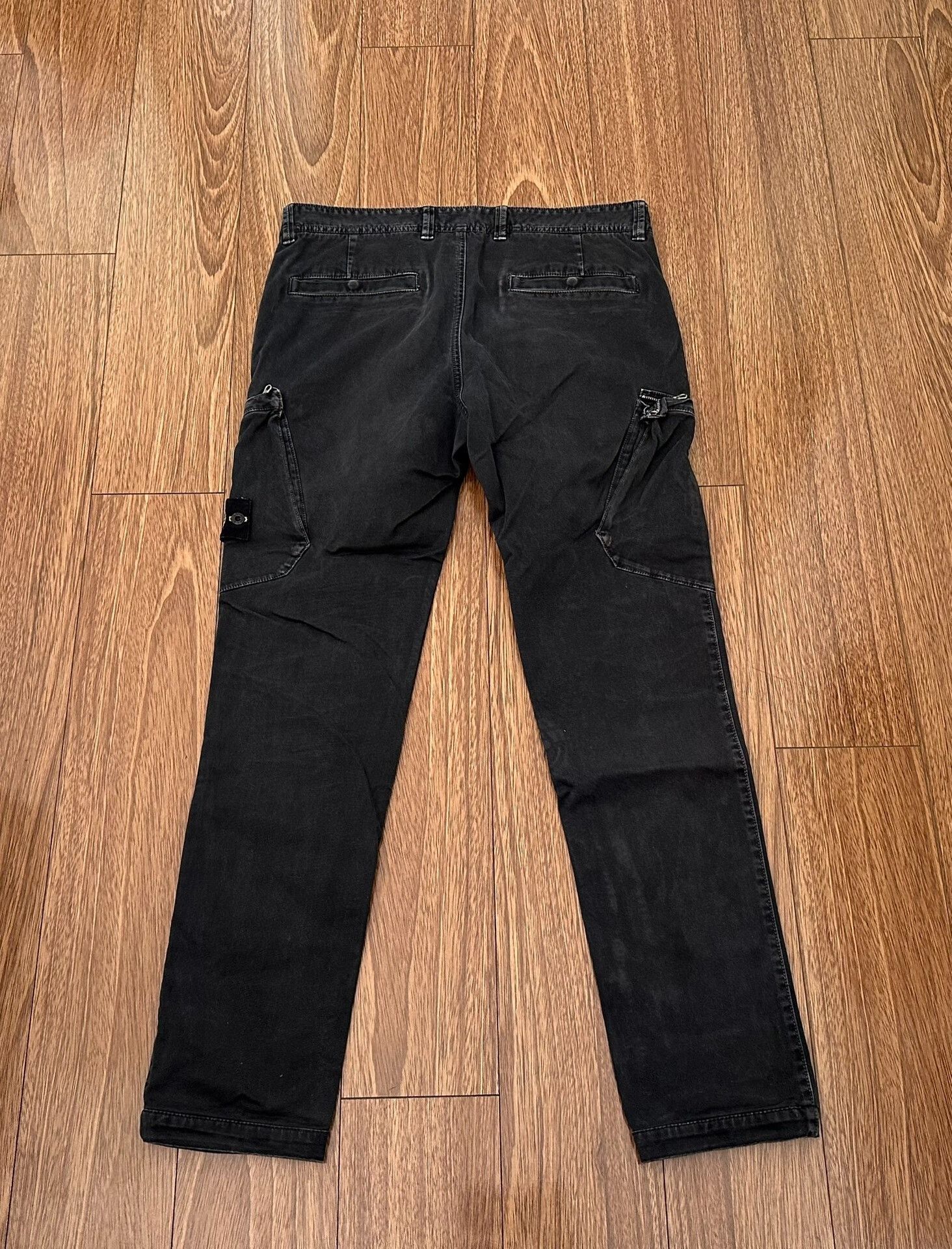 Stone Island stone island black cargo pants w32 Size US 32 / EU 48 - 2 Thumbnail