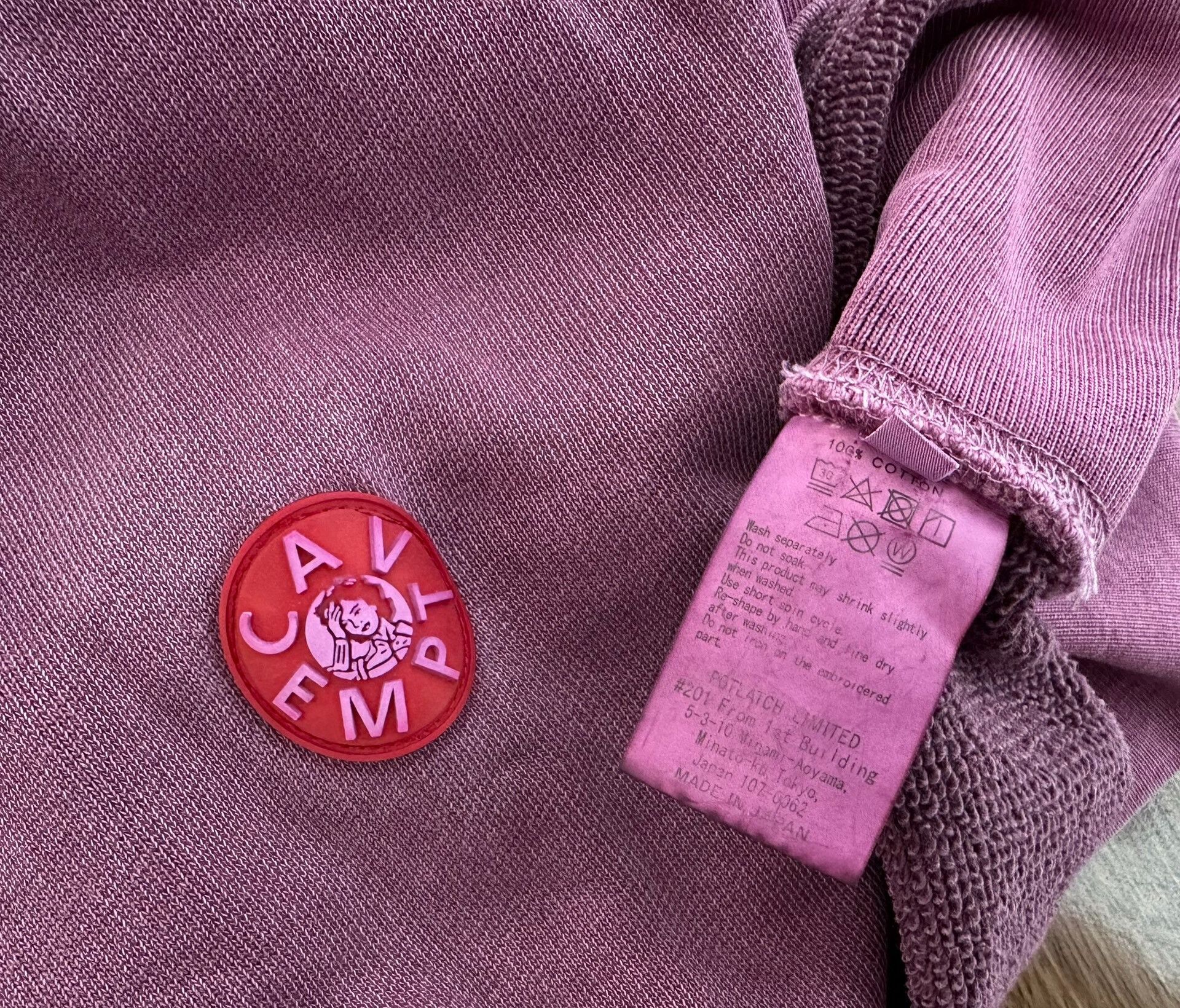 Cav Empt cav empt overdye comfort sweatshirt in pink Size US XL / EU 56 / 4 - 3 Thumbnail