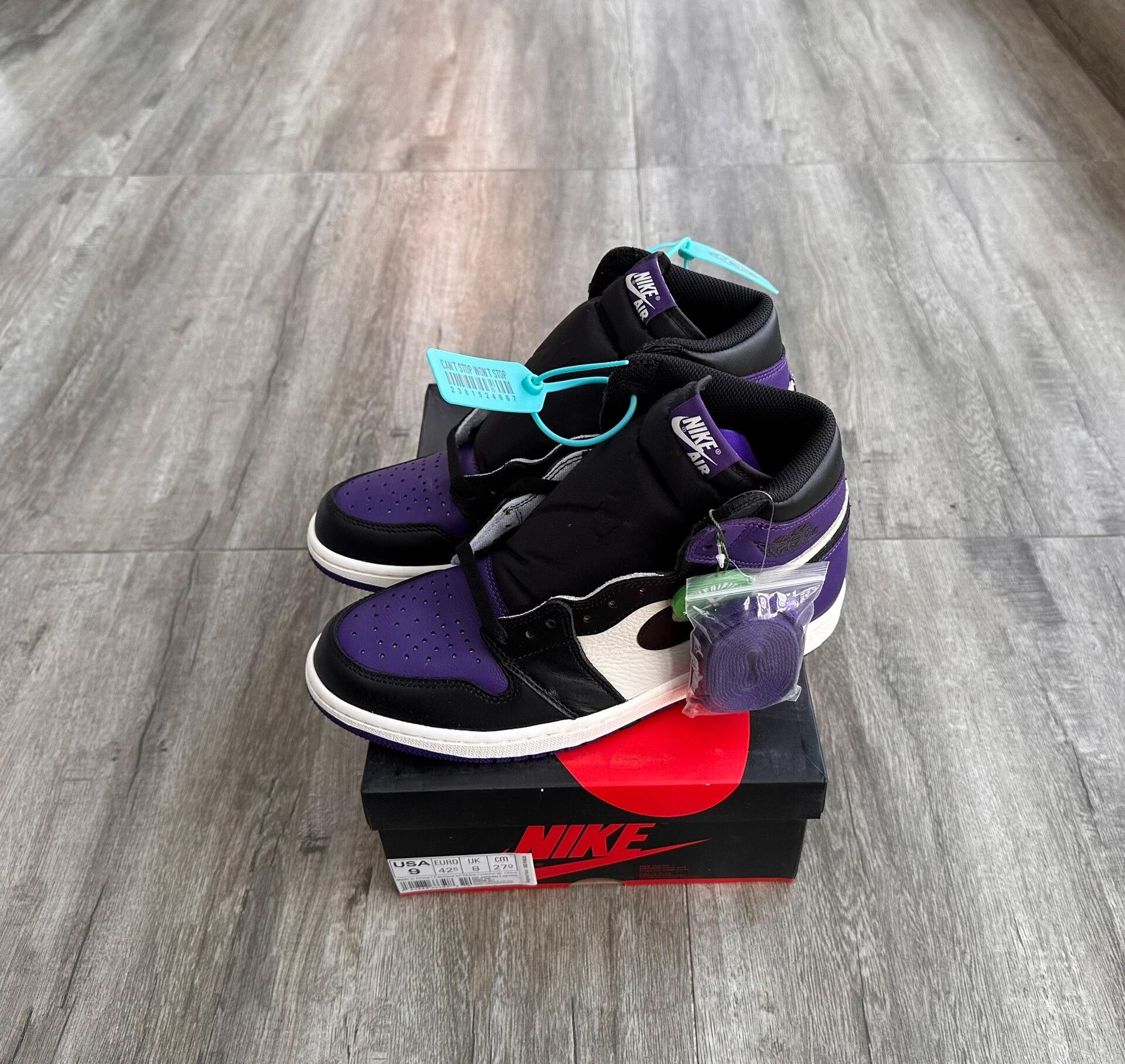 Jordan Brand air jordan 1 retro high court purple Size US 10.5 / EU 43-44 - 2 Thumbnail