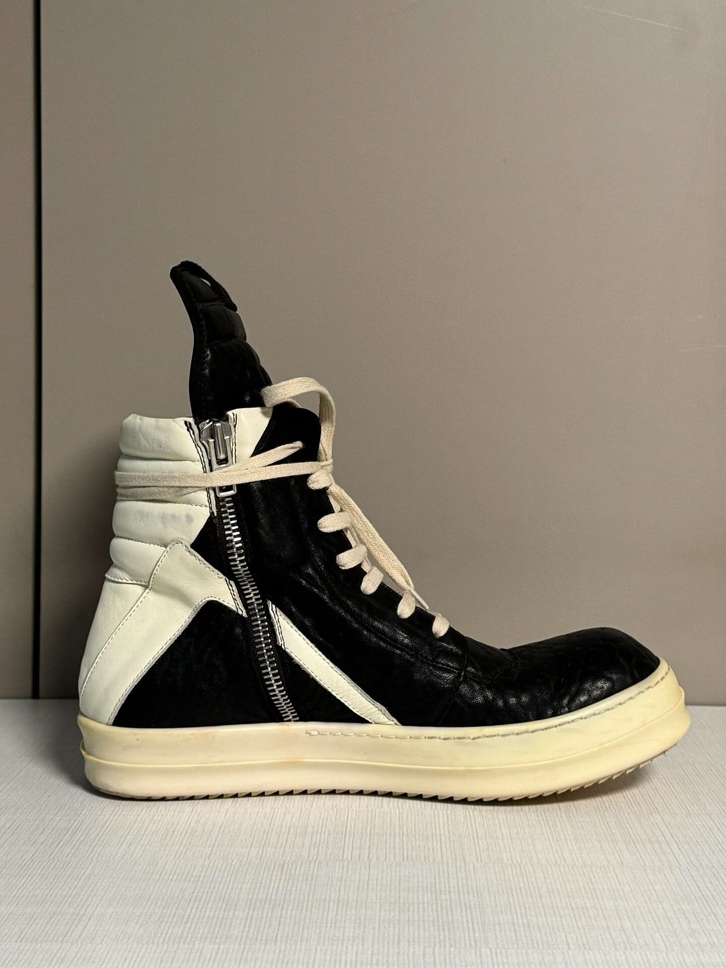 Rick Owens rick owens black leather sneakers with laces Size US 9 / EU 42 - 3 Thumbnail