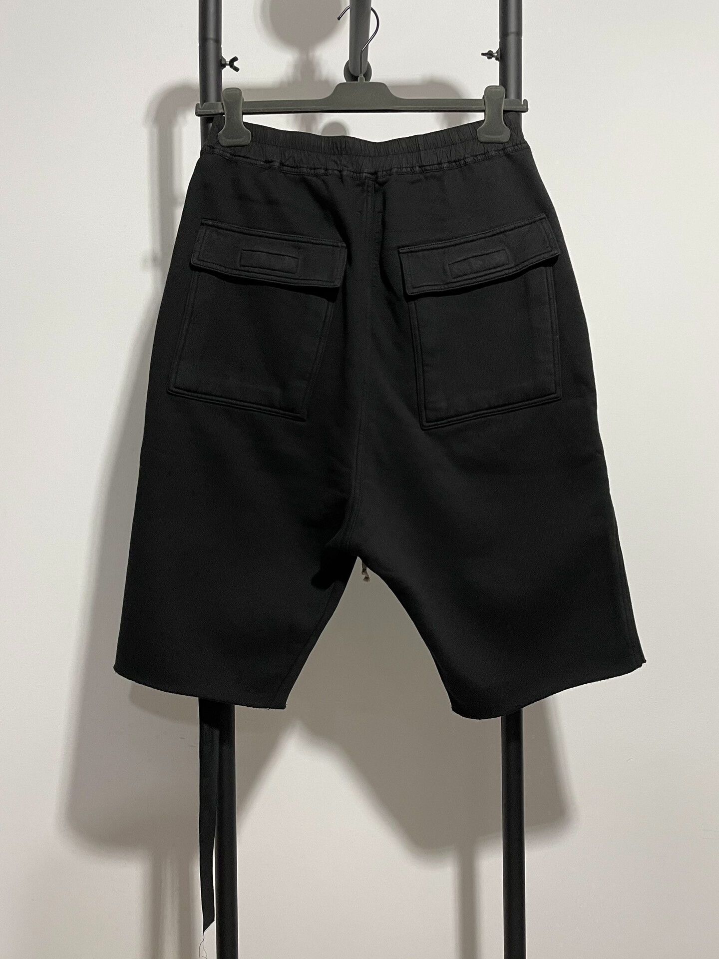 Rick Owens rick owens black drawstring shorts Size US 27 - 2 Thumbnail