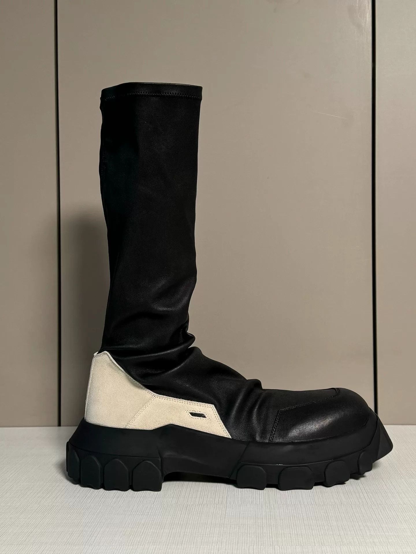 Rick Owens rick owens ro bozo tractor sock boots Size US 10 / EU 43 - 4 Thumbnail