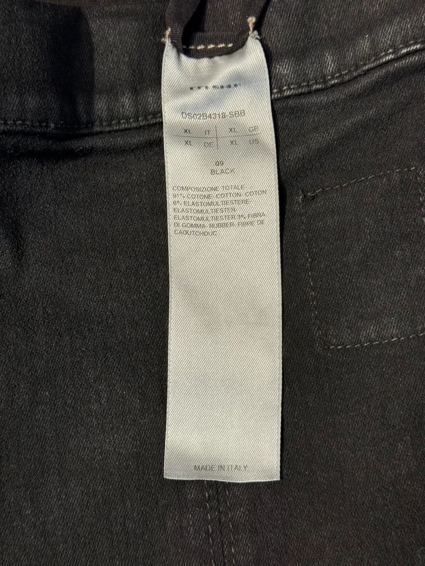 Rick Owens rick owens women's black waxed shorts Size 42" / US 20 - 3 Thumbnail