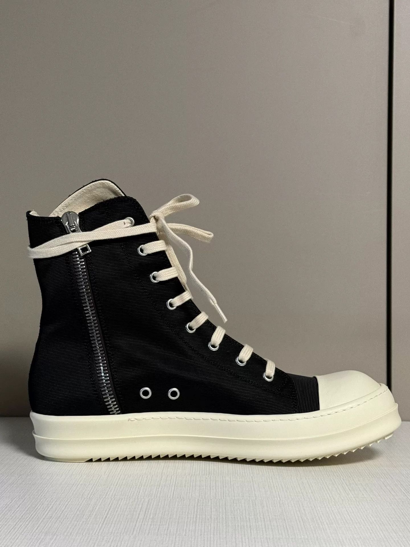 Rick Owens rick owens tactical cargo high-top sneakers Size US 9.5 / EU 42-43 - 3 Thumbnail