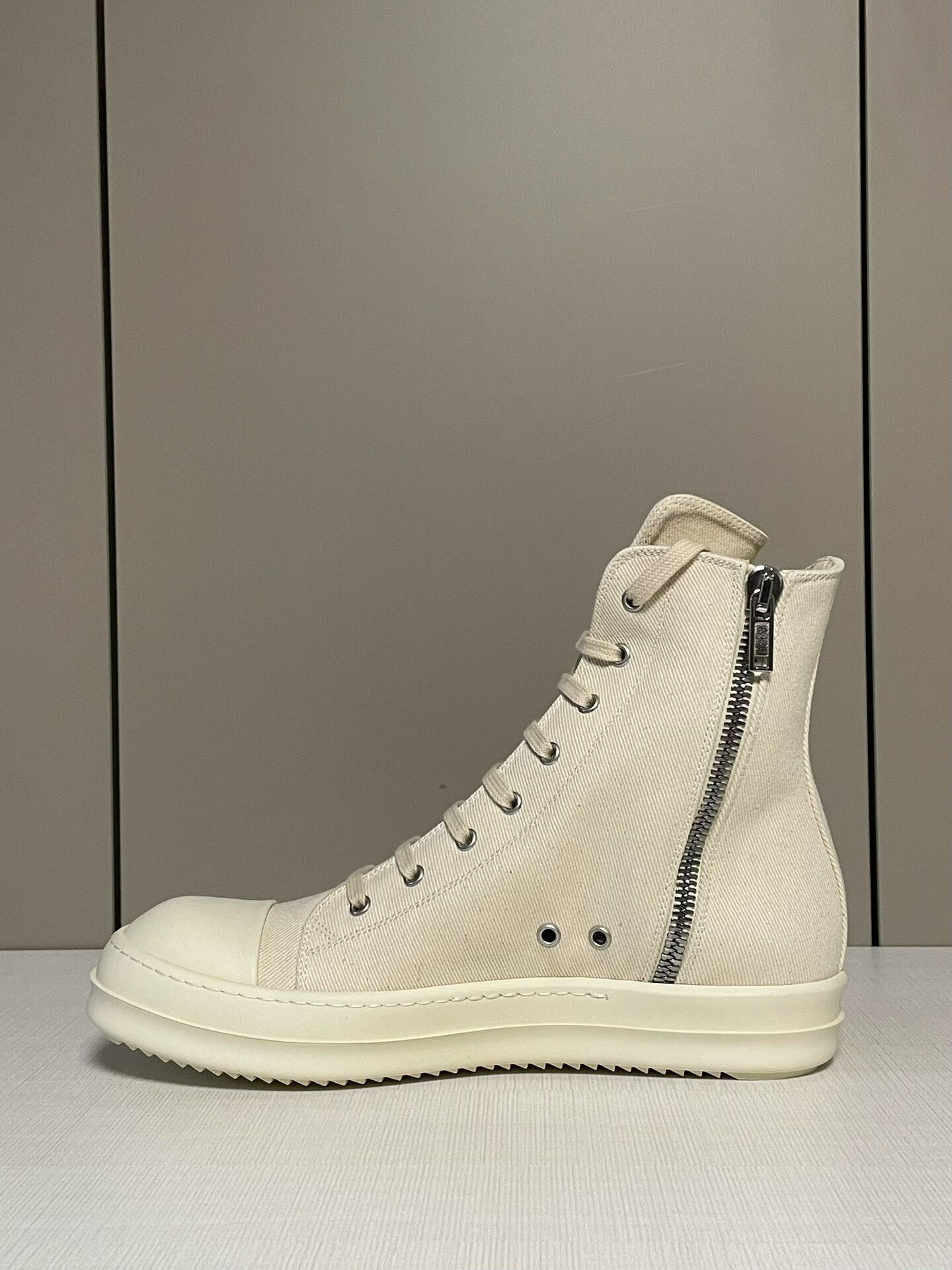 Converse rick owens beige canvas high-top sneakers Size US 10 / EU 43 - 3 Thumbnail
