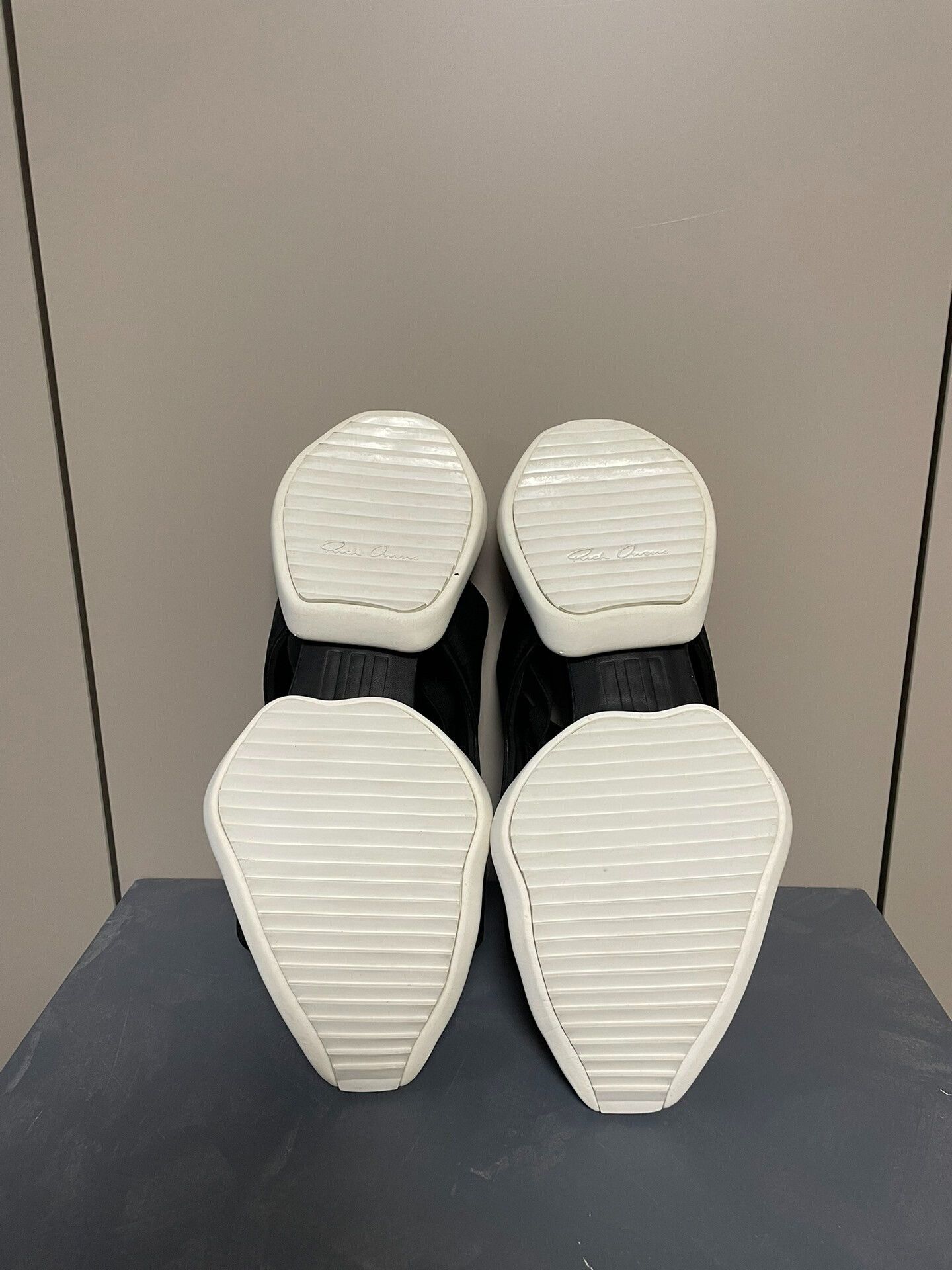 Rick Owens rick owens adidas tank mule sandals Size US 10.5 / EU 43-44 - 6 Thumbnail