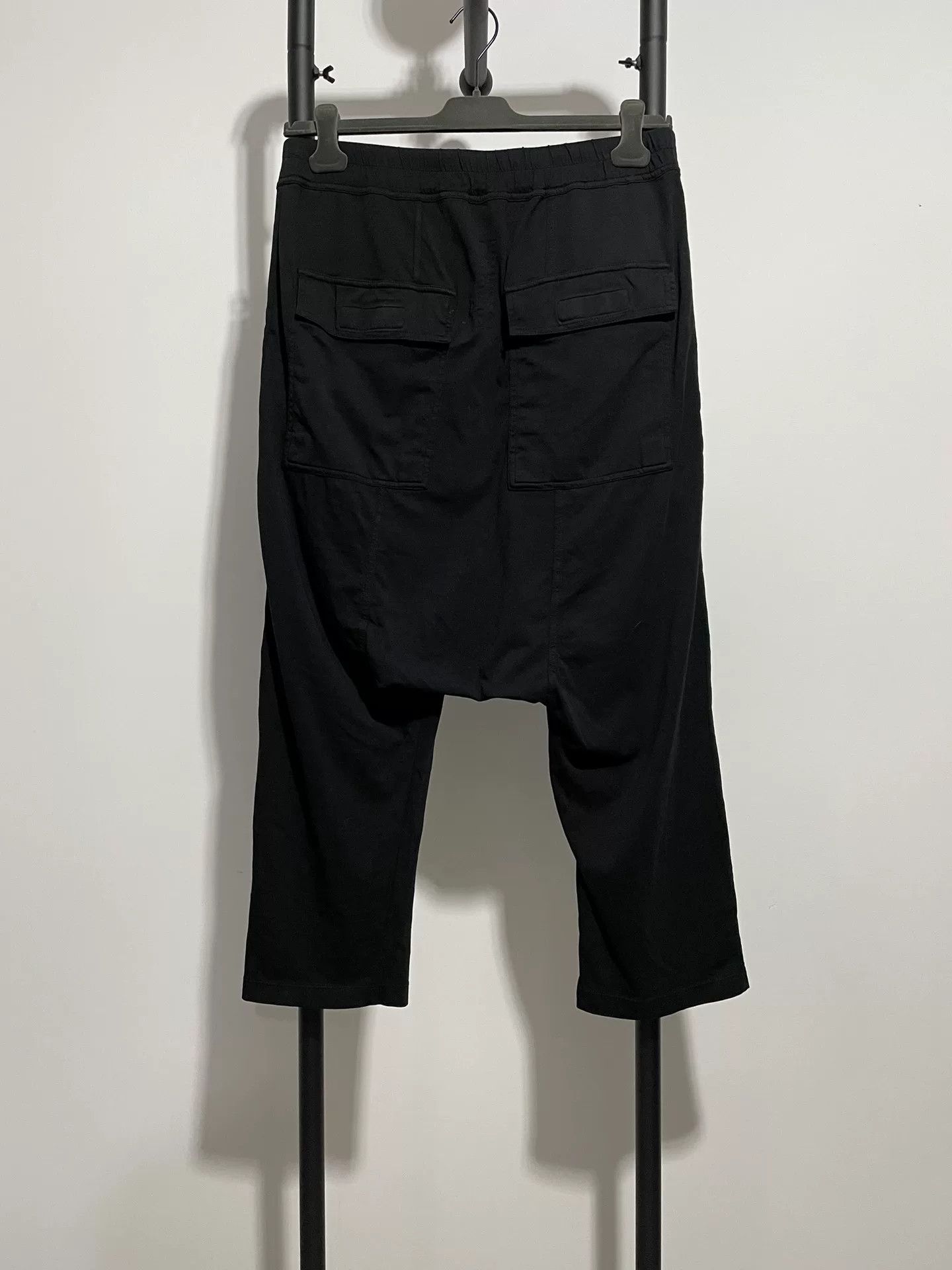 Rick Owens rick owens black cropped pants Size US 26 / EU 42 - 2 Thumbnail