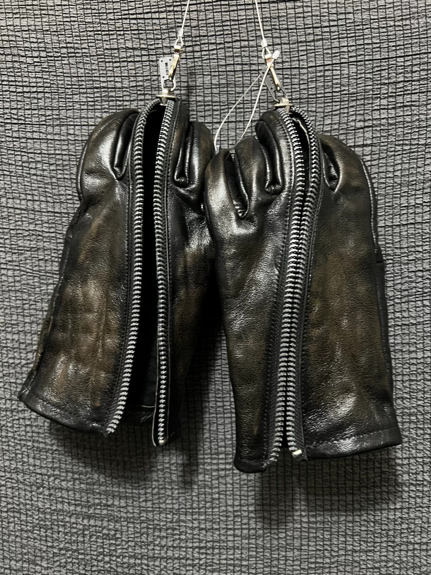 D.Hygen d hygen leather zip gloves with thumb opening Size ONE SIZE - 6 Thumbnail