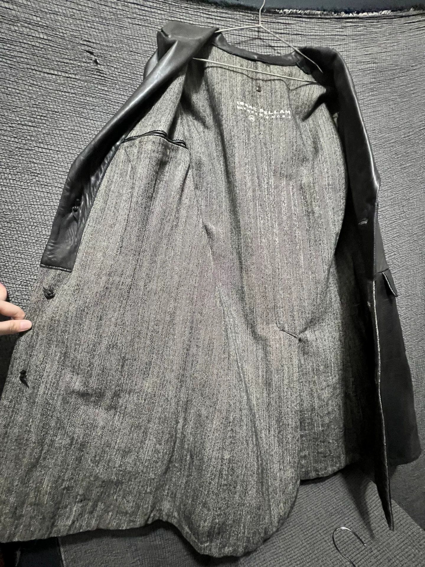 Isaac Sellam Experience dark leather overcoat by isaac sellam experience Size US M / EU 48-50 / 2 - 5 Thumbnail